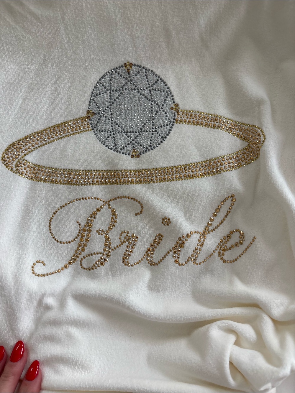 Bellagio Bride Robe - Picture 4 of 7
